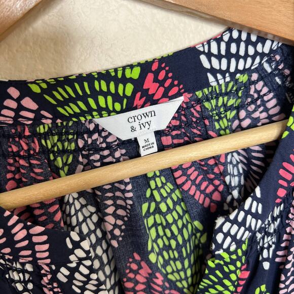 Crown & Ivy Navy Print Peasant Blouse Medium - Picture 2 of 9